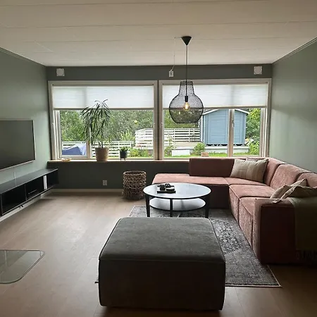 Treroms Pa Lunheim * Tomasjorda