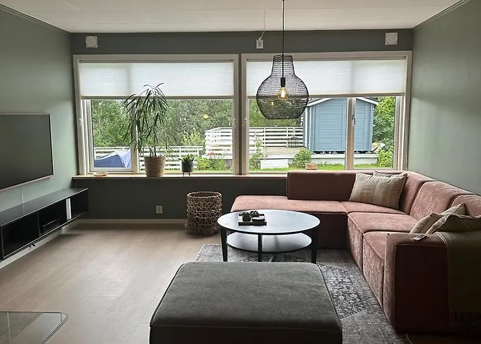 Treroms Pa Lunheim * Tomasjorda